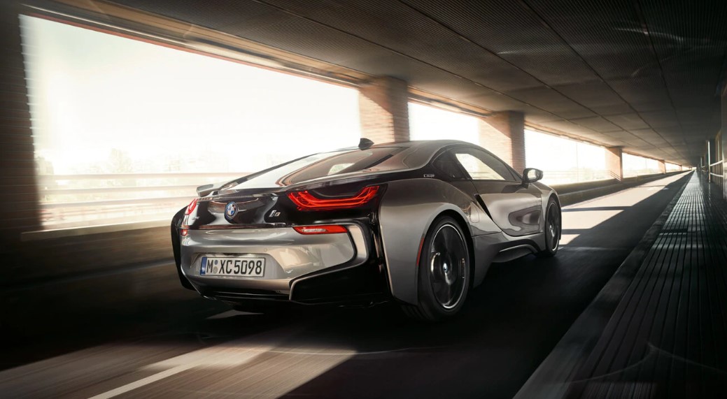 2019 BMW i8 Rear Exterior 2019 BMW i8 Rear Exterior